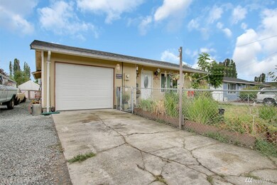 506 Deeded St, Orting, WA 98360 - photo 2