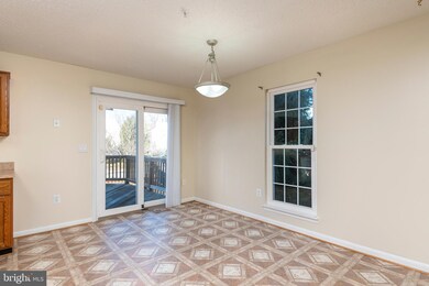 200 Royal Oak Ct, Odenton, MD 21113 - photo 6