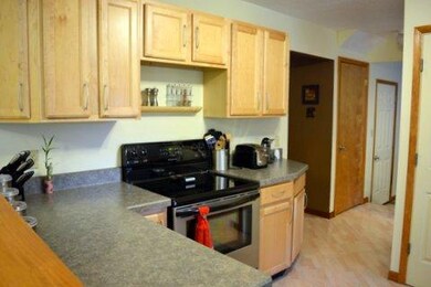 5161 Paw Rd, Columbus, OH 43229 - photo 6