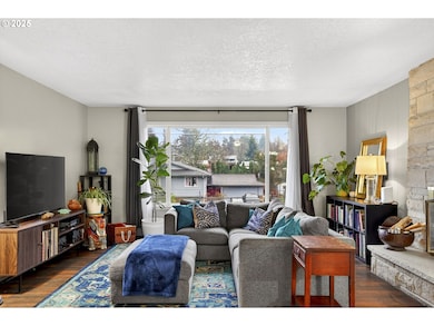 6635 SE Doncaster Dr, Gladstone, OR 97027 - photo 5