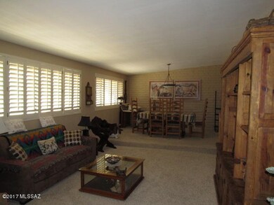 6 Living area