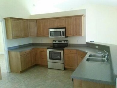 569 SW Undallo Rd, Port Saint Lucie, FL 34953 - photo 4