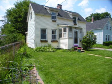 38 Spruce St, Concord, NH 03301 - photo 2