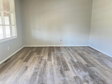 3200 Noe Bixby Rd, Columbus, OH 43232 - photo 2