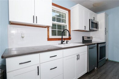 110 Crest Dr, Excelsior Springs, MO 64024 - photo 5