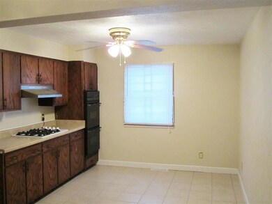 Eat-In Kitchen Area