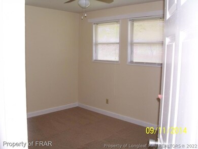474 Mcrae Dr, Fayetteville, NC 28305 - photo 7