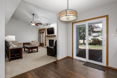 1208 57th Place, West Des Moines, IA 50266 - photo 4