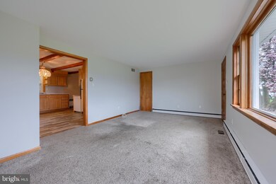 750 E Main St, Mount Joy, PA 17552 - photo 5