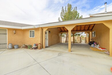 5841 Charan Rd, Rosamond, CA 93560 - photo 6