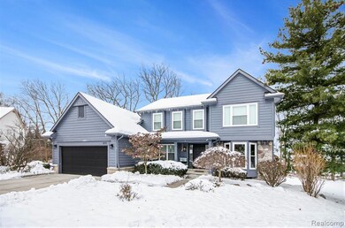 1871 Plumridge Ct, Commerce Township, MI 48390 - photo 5