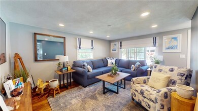 239 Columbus Ave, Pawtucket, RI 02861 - photo 7