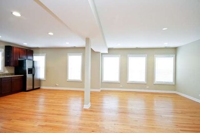 6101 N Washtenaw Ave unit B3, Chicago, IL 60659 - photo 2