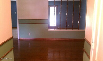 915 Nightingale Rd, Jacksonville, FL 32216 - photo 3