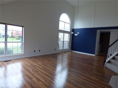 23400 Grist Mill Ct unit 12-2, Olmsted Falls, OH 44138 - photo 3