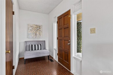 1932 Oakes Ave, Everett, WA 98201 - photo 3