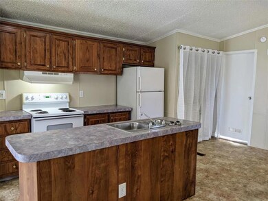 7150 Comanche Trail, Weatherford, TX 76087 - photo 6