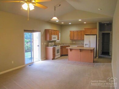 63786 Stanley Way, Bend, OR 97701 - photo 4