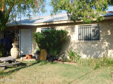 4611 N 47th Dr, Phoenix, AZ 85031 - photo 3