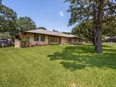 409 San Sebastian Place, Denton, TX 76205 - photo 2