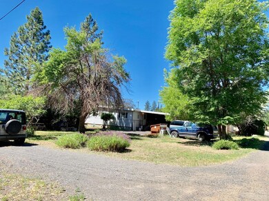 742 NW Ogden Ave, Bend, OR 97701 - photo 3