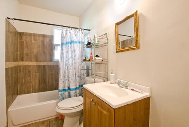 Full Bath 1