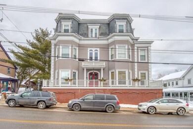 25 N Main St unit 2, Wolfeboro, NH 03894 - photo 4