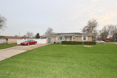 5802 Jessamine Louisville home for sale