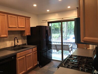 274 Water Forest Dr, Dingmans Ferry, PA 18328 - photo 6