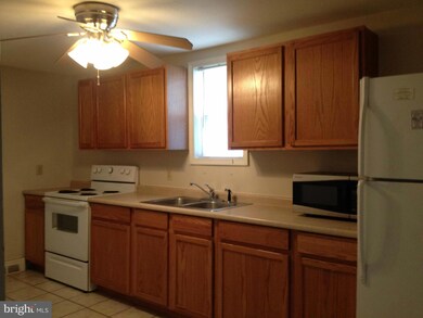 17505 Pennsylvania Ave N, State Line, PA 17263 - photo 2