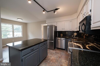 52 Rim View Ln, Reading, PA 19607 - photo 7