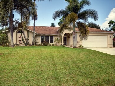 118 Hinchman Ave, Sebastian, FL 32958 - photo 2