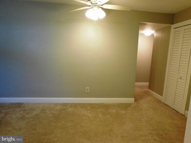 12001 Tarragon Rd unit D, Reisterstown, MD 21136 - photo 7