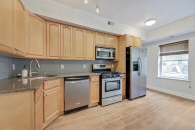 673 Bergen Ave unit GC, Jersey City, NJ 07304 - photo 4