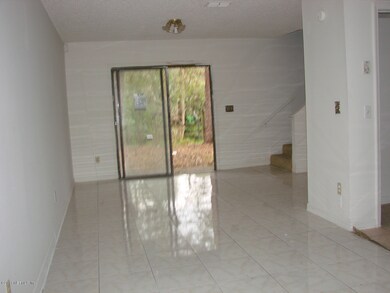 7652 Melissa Ct N, Jacksonville, FL 32210 - photo 5