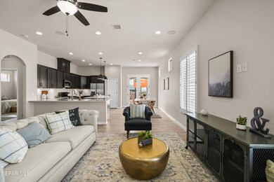 1052 Summer Rain St, Horizon City, TX 79928 - photo 6