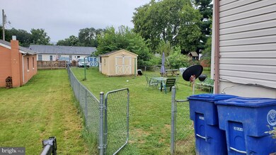 332 W 10th St, Front Royal, VA 22630 - photo 2