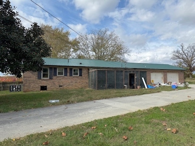 7324 Jacksboro Rd, McMinnville, TN 37110 - photo 7