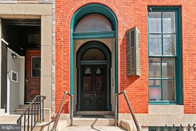 923 N Calvert St, Baltimore, MD 21202 - photo 2