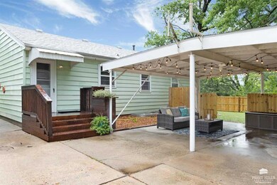 631 Rannells Rd, Manhattan, KS 66502 - photo 3