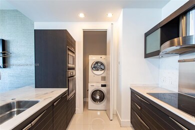 200 Biscayne Blvd Way unit 4512, Miami, FL 33131 - photo 7