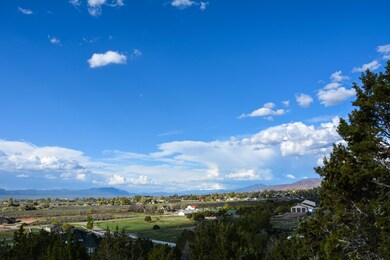 896 W 300 S, Parowan, UT 84761 - photo 7