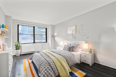 The Victoria unit 1009, New York, NY 10003 - photo 3