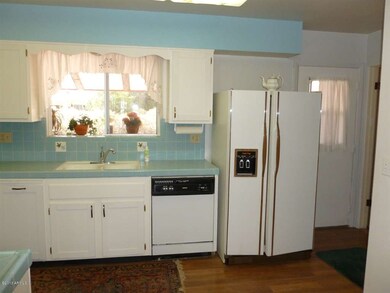 10430 N Balboa Dr, Sun City, AZ 85351 - photo 5