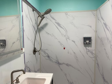 108 N Plum St, Plainview, NE 68769 - photo 4