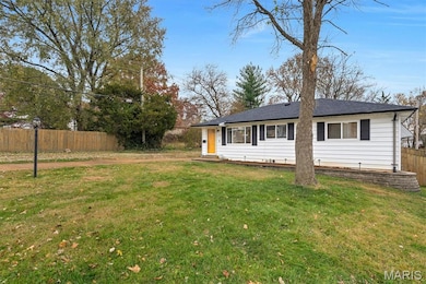 9100 Arvin Place, Saint Louis, MO 63123 - photo 5