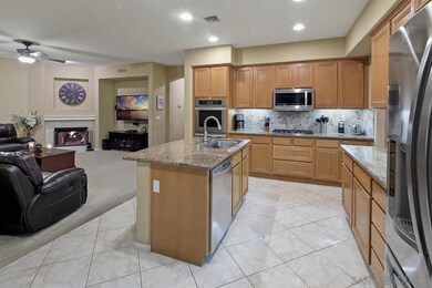 2823 Via Conquistador, Carlsbad, CA 92009 - photo 4