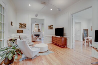 2703 Mid Ln unit 4, Houston, TX 77027 - photo 4