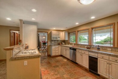 1025 Broadview Dr, Fircrest, WA 98466 - photo 5