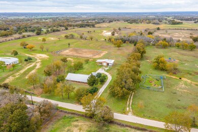310 County Road 3598, Boyd, TX 76023 - photo 5
